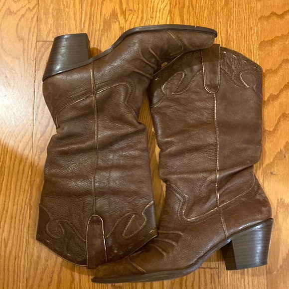Size 9 Raw Hide Boots - Picture 1 of 5